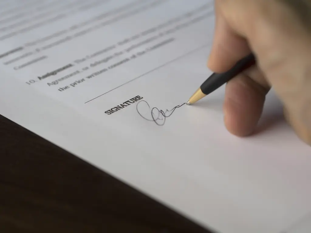 Document signature: the reservation cancellation policy needs to be written before payment
